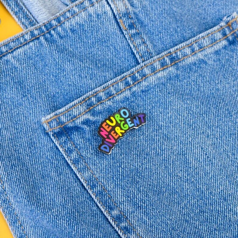 Neurodivergent Enamel Pin Deli - Board Game Hegemony บทวิจารณ์และราคา
